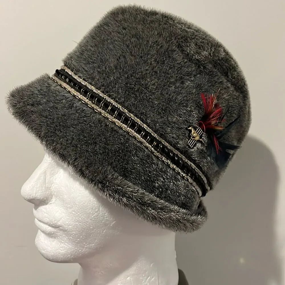 Tyrollean Alpine Oktoberfest German Gray Fake Fur Ear Muff Cap Hat Ford Mustang